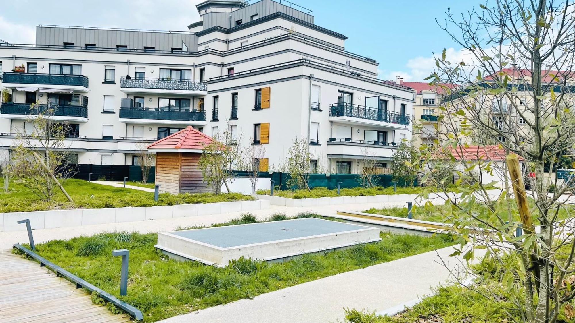 Le Lion D'Or - Parking - Netflix - Wifi - Nerf Apartman Bussy-Saint-Georges Kültér fotó