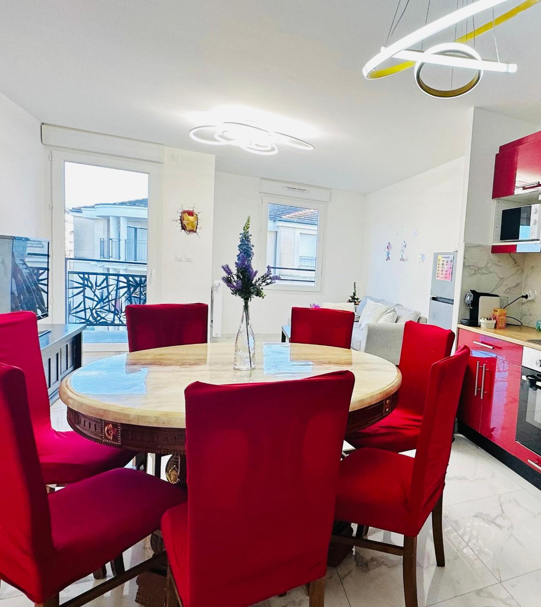 Le Lion D'Or - Parking - Netflix - Wifi - Nerf Apartman Bussy-Saint-Georges Kültér fotó